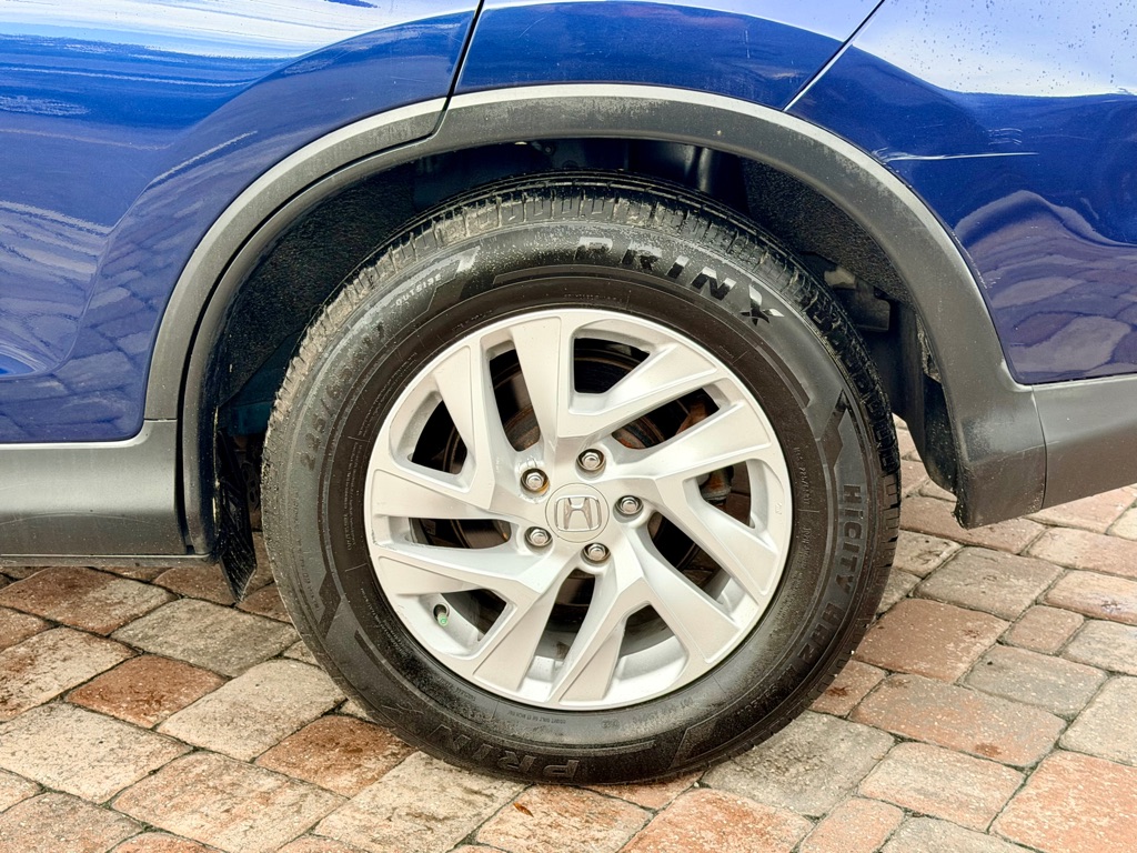 Photo 10 of this HONDA CR-V