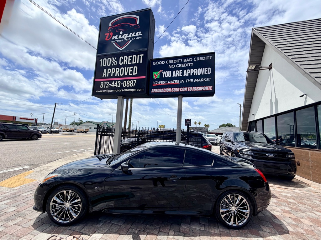 Photo 5 of this INFINITI Q60