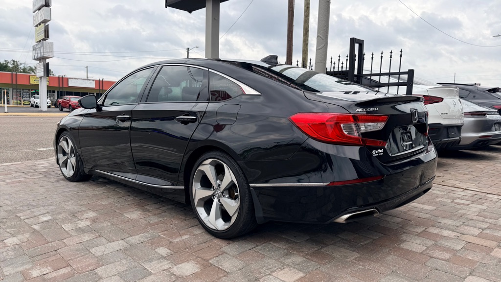 Photo 10 of this HONDA ACCORD
