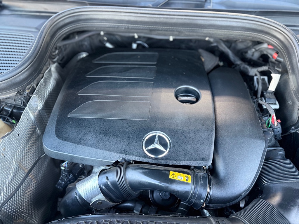 Photo 23 of this MERCEDES-BENZ GLE