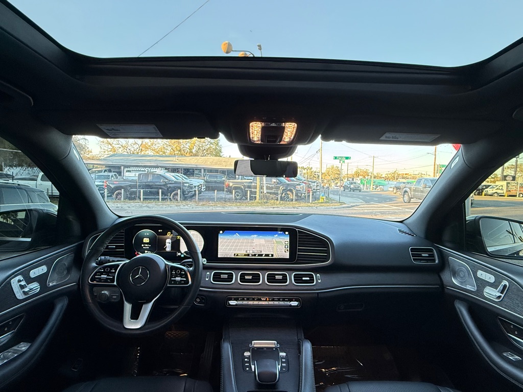 Photo 13 of this MERCEDES-BENZ GLE