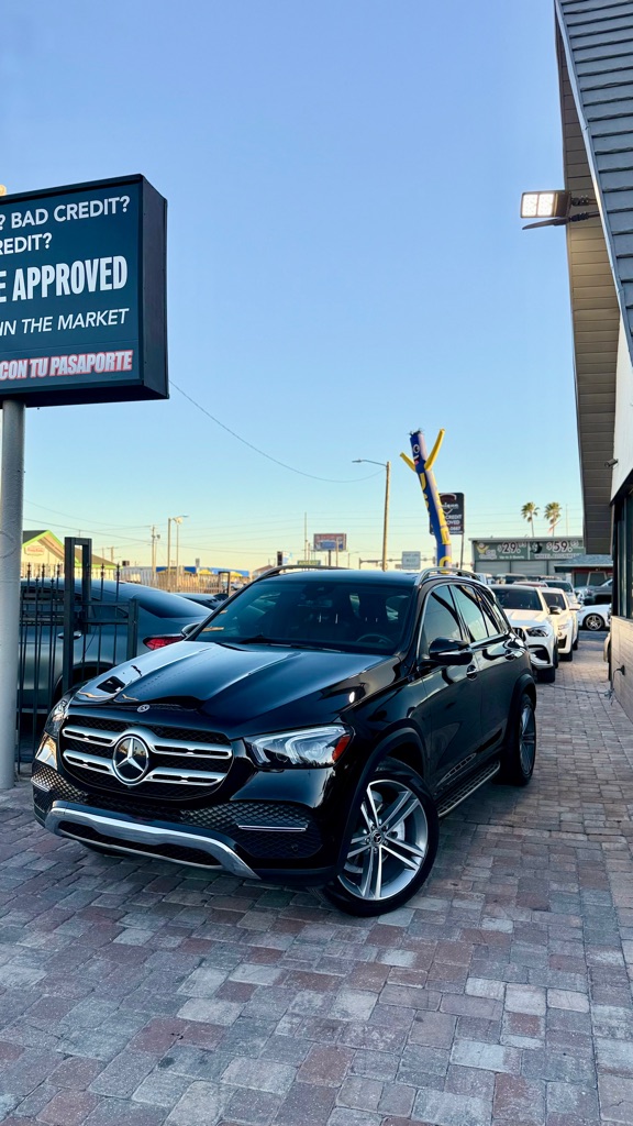 Photo 2 of this MERCEDES-BENZ GLE