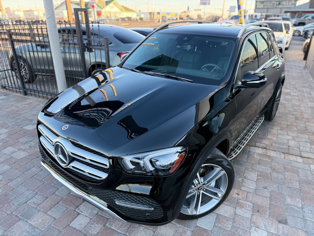 Photo 28 of this MERCEDES-BENZ GLE