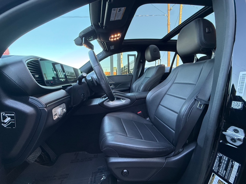 Photo 12 of this MERCEDES-BENZ GLE