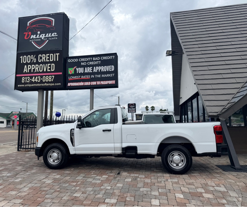 Photo 15 of this FORD F250