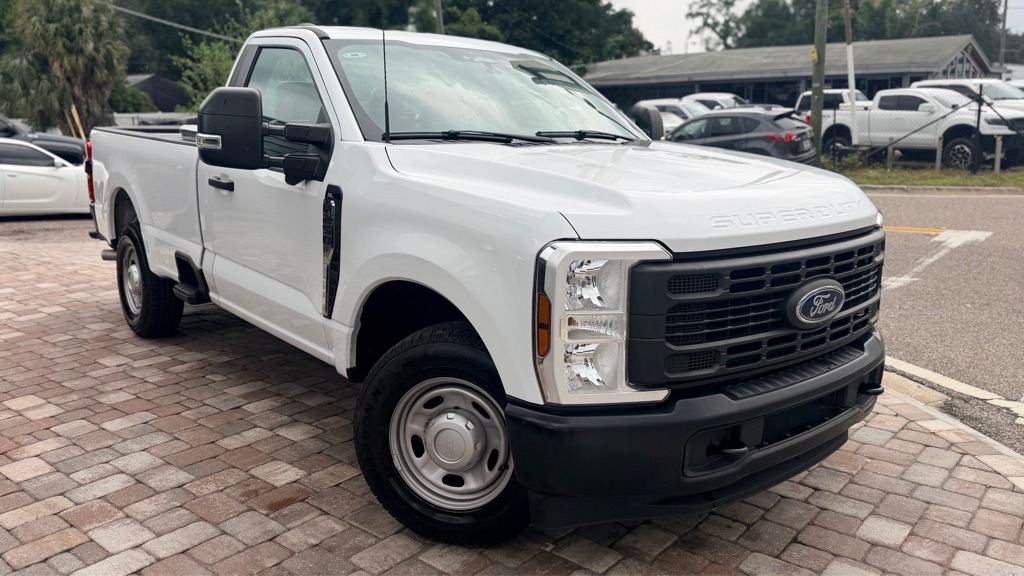 Photo 12 of this FORD F250