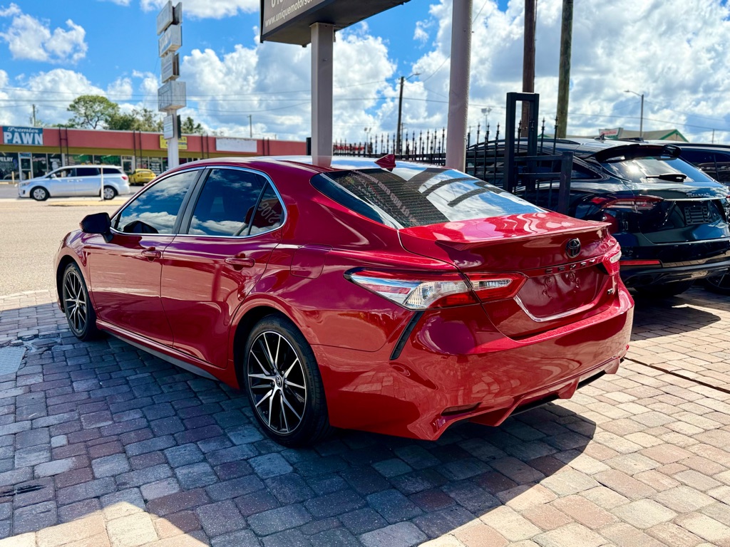 Photo 6 of this TOYOTA CAMRY