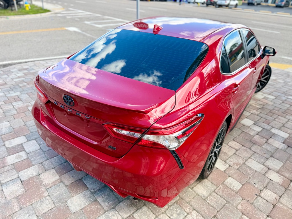 Photo 2 of this TOYOTA CAMRY
