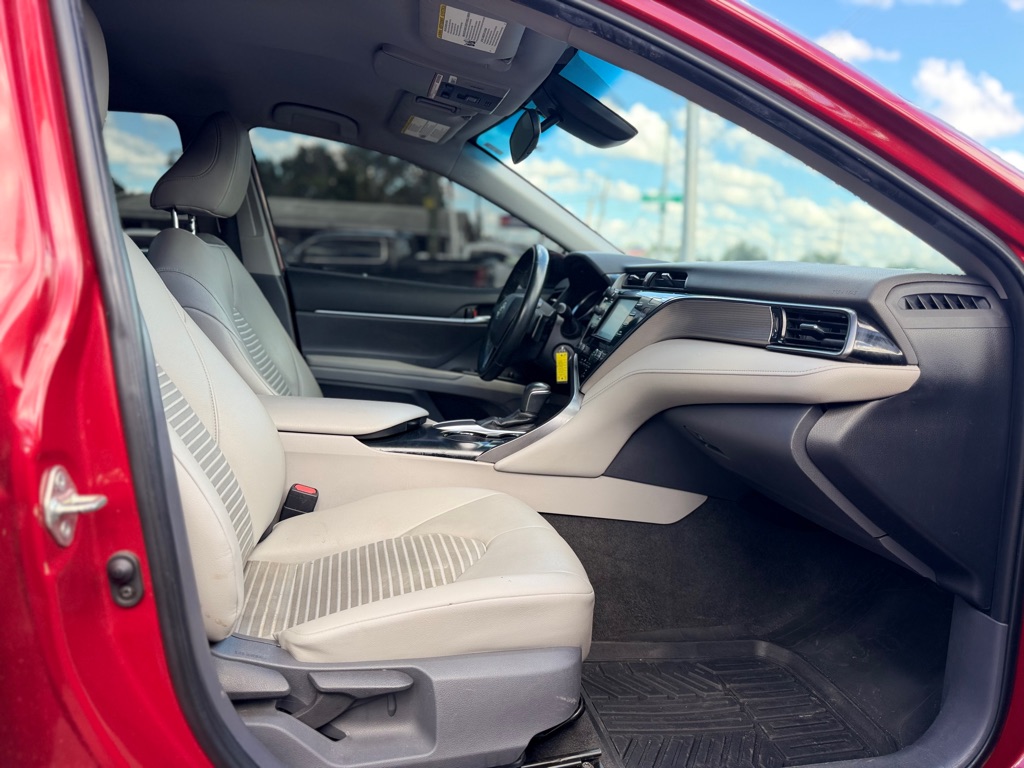 Photo 21 of this TOYOTA CAMRY