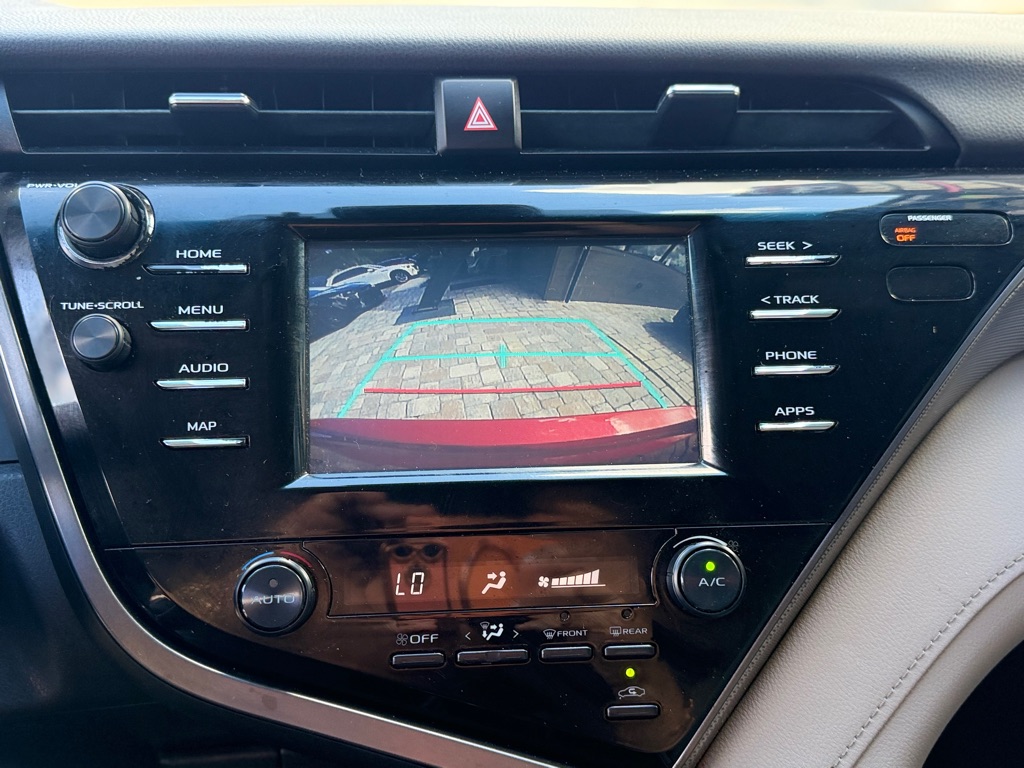 Photo 15 of this TOYOTA CAMRY