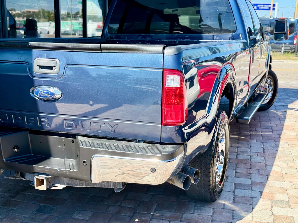 Photo 22 of this FORD F250