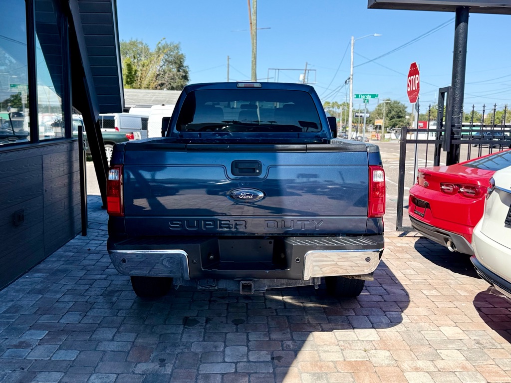 Photo 7 of this FORD F250