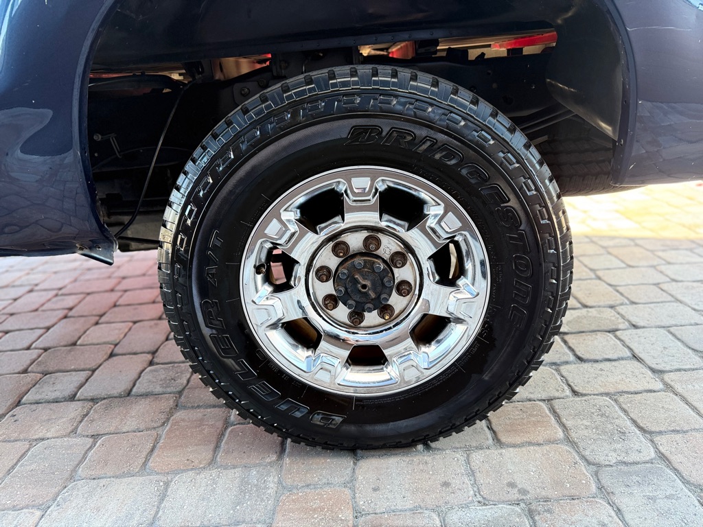 Photo 9 of this FORD F250