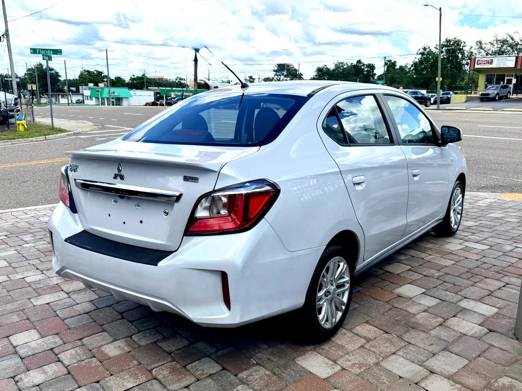 Photo 9 of this MITSUBISHI MIRAGE
