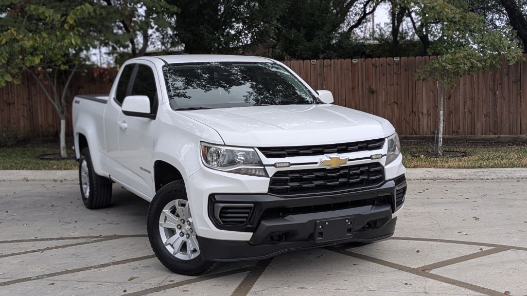 Photo 15 of this CHEVROLET COLORADO