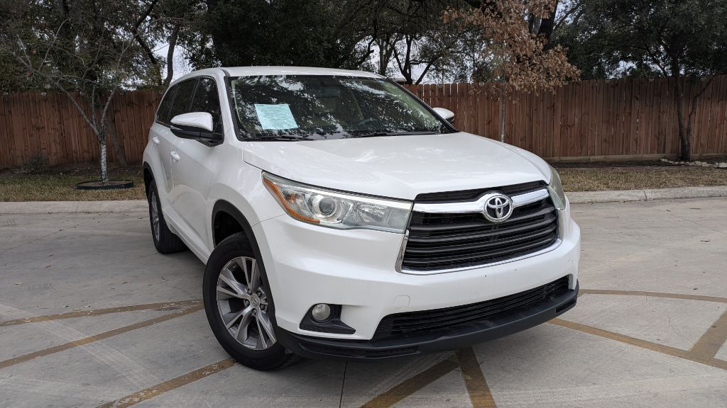 Photo 18 of this TOYOTA HIGHLANDER