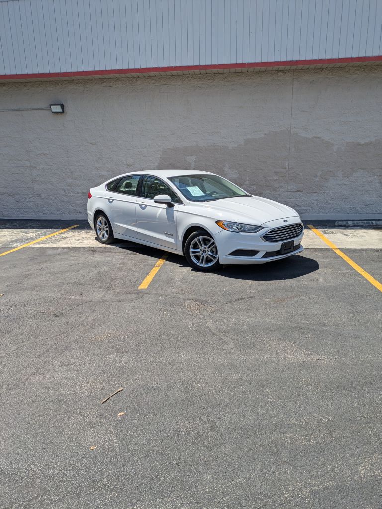 Photo 8 of this FORD FUSION