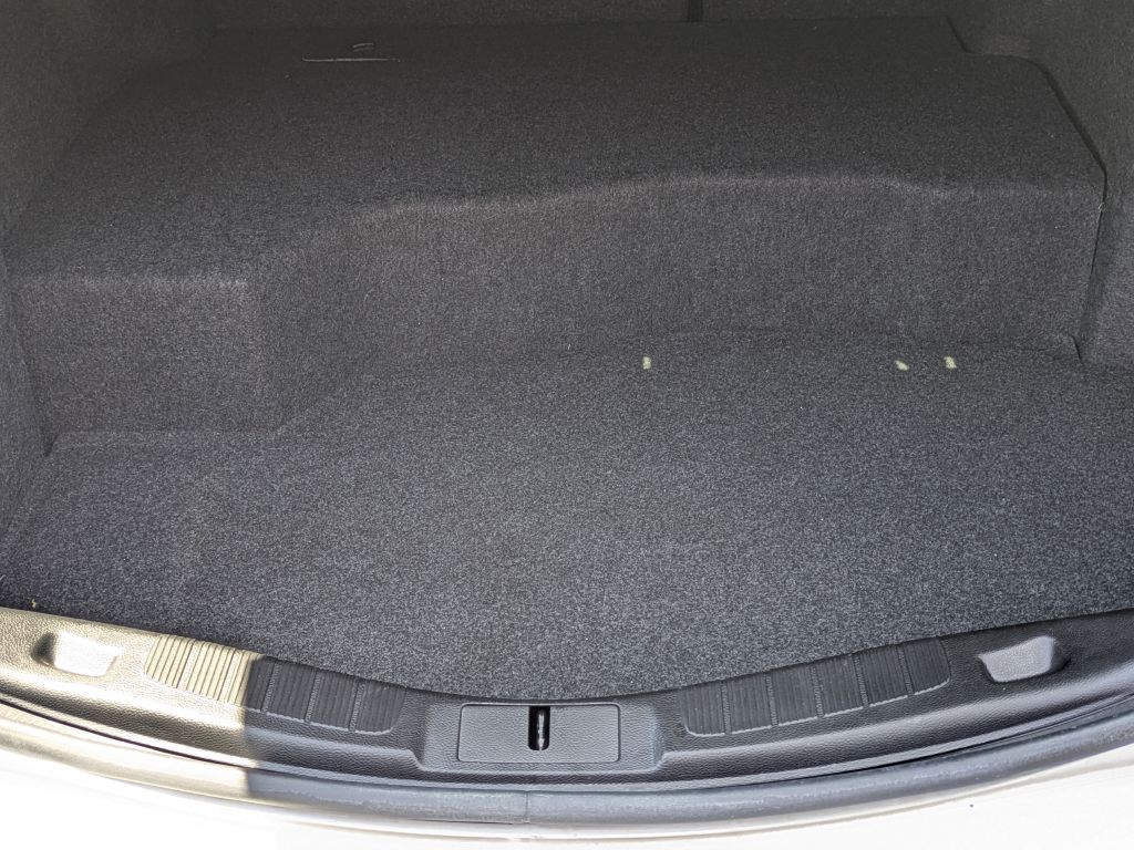 Photo 15 of this FORD FUSION