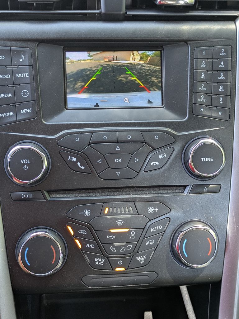 Photo 30 of this FORD FUSION