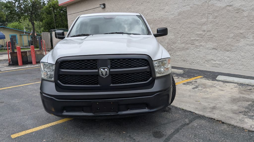 Photo 4 of this RAM 1500