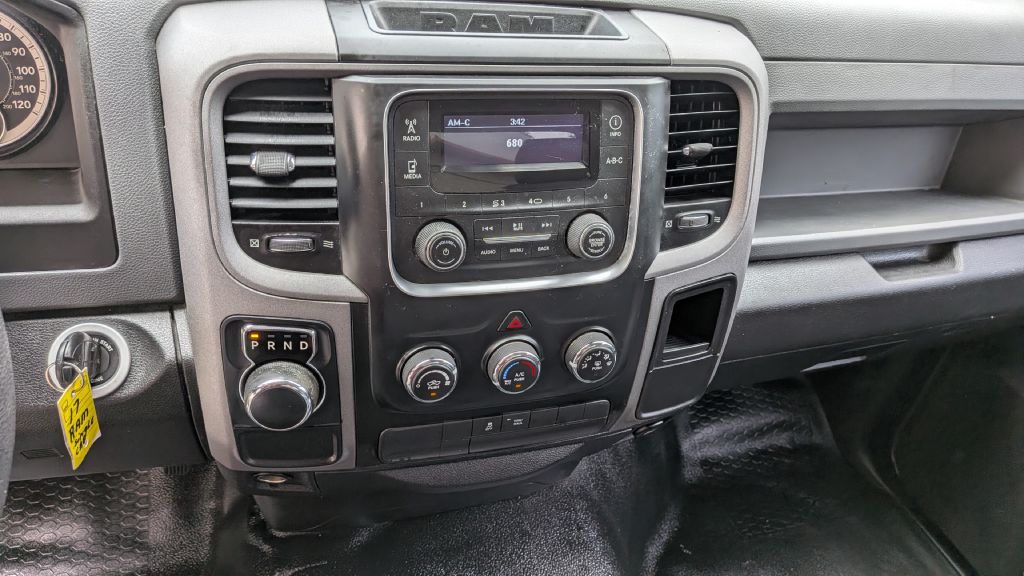 Photo 8 of this RAM 1500
