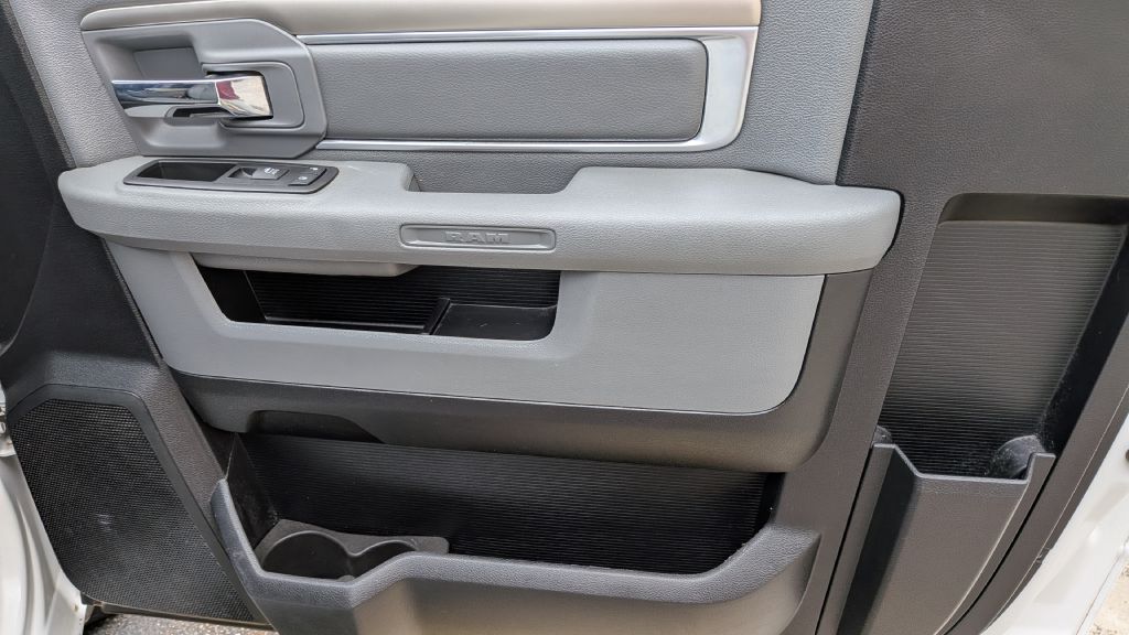 Photo 18 of this RAM 1500