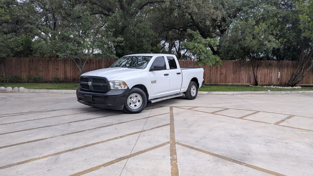 Photo 4 of this RAM 1500