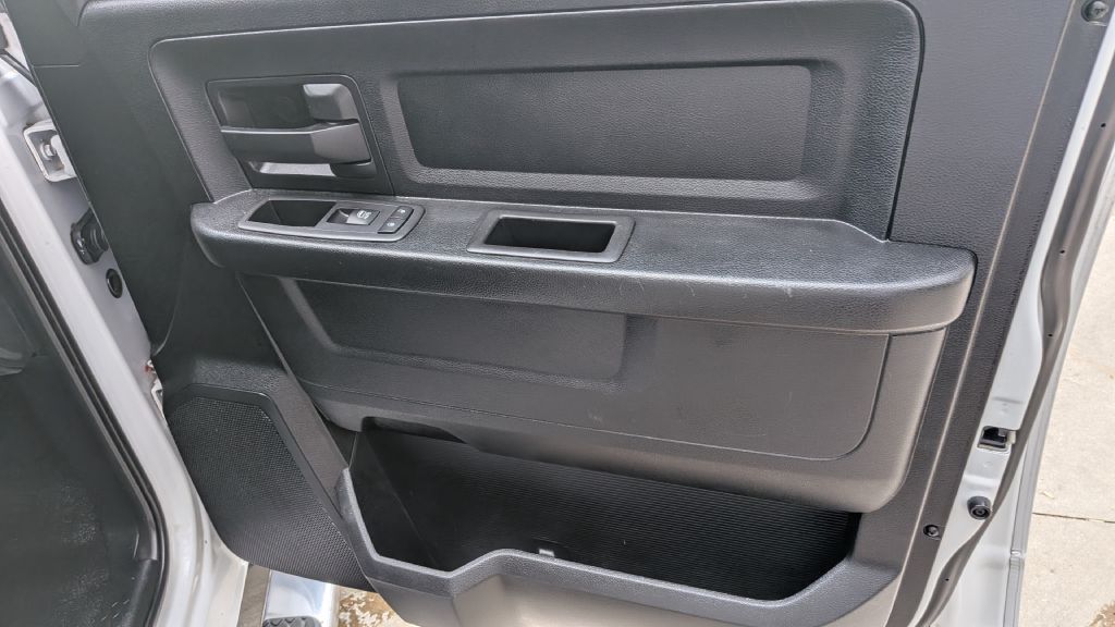 Photo 22 of this RAM 1500