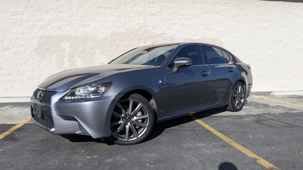 Photo 2 of this LEXUS GS