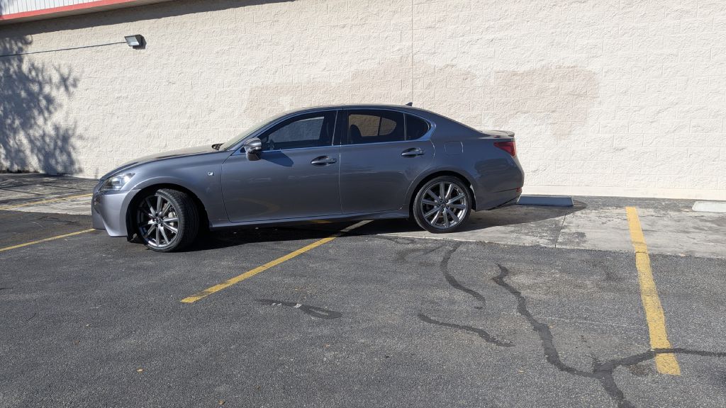 Photo 14 of this LEXUS GS
