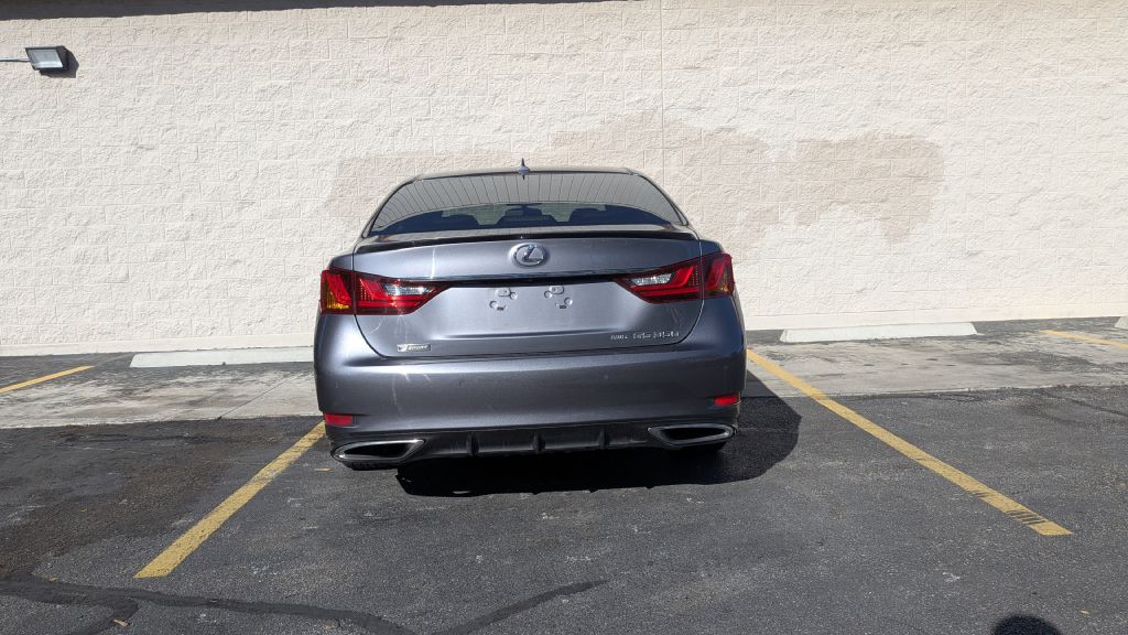 Photo 16 of this LEXUS GS