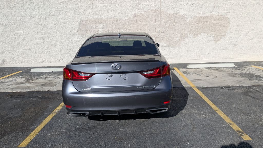 Photo 17 of this LEXUS GS