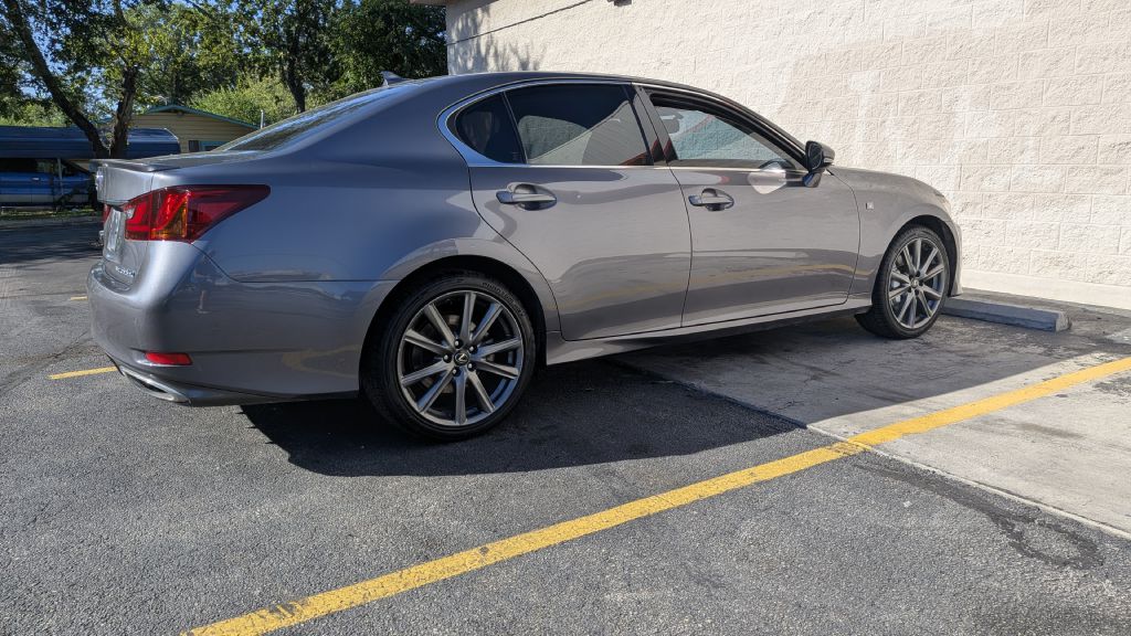 Photo 19 of this LEXUS GS