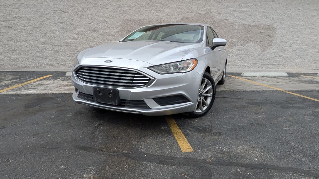 Photo 16 of this FORD FUSION