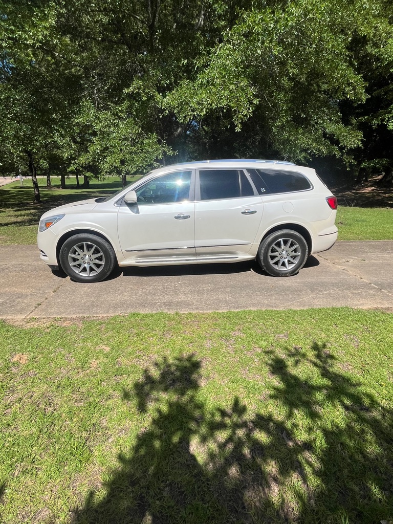 Photo 2 of this BUICK ENCLAVE