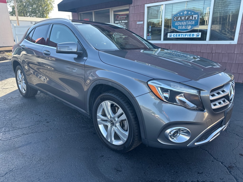 2019 MERCEDES-BENZ GLA - Image 1