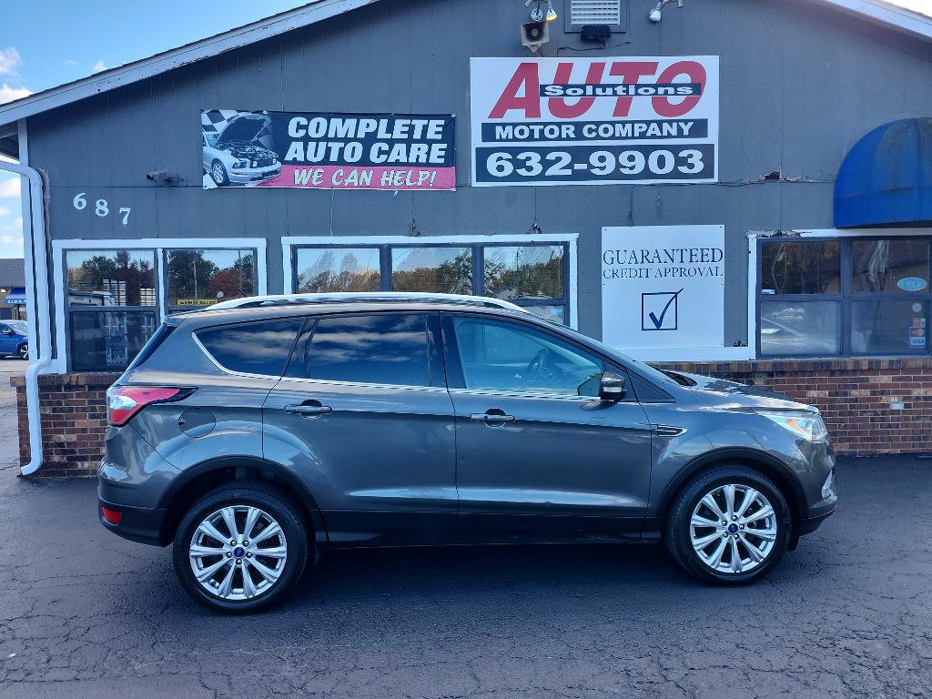 2017 FORD ESCAPE TITANIUM SUV - 7563 - Image 1