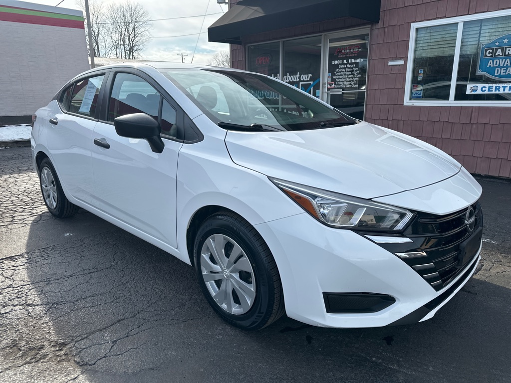 2023 NISSAN VERSA S Sedan - Image 1