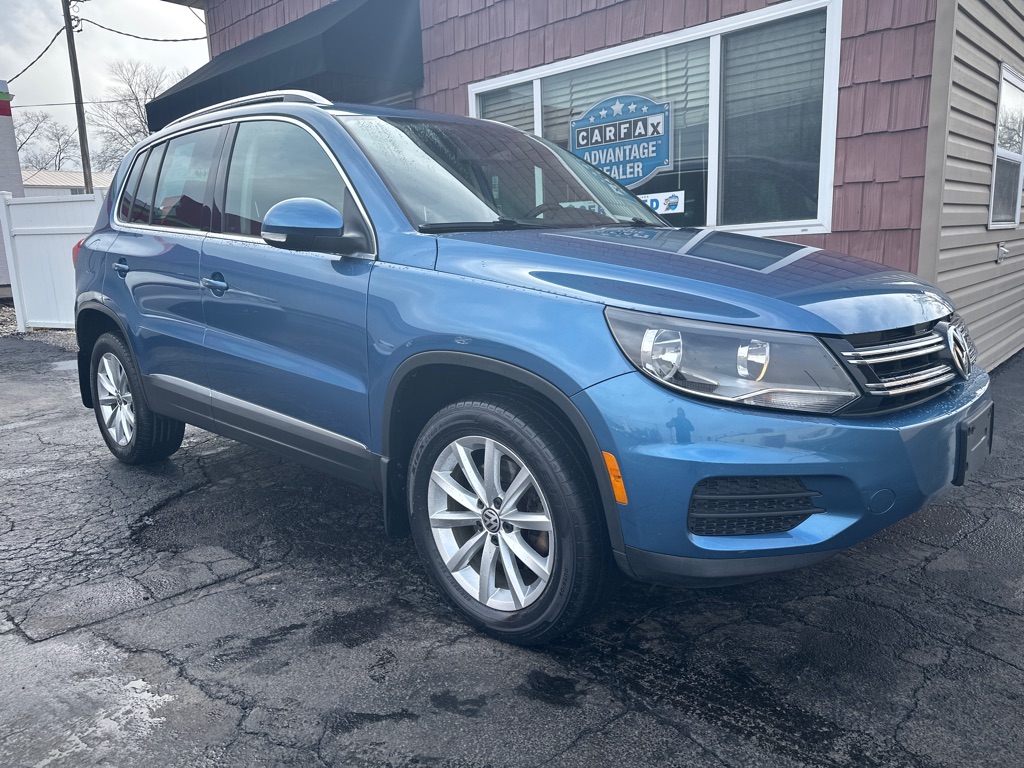2017 VOLKSWAGEN TIGUAN WOLFSBURG SUV - Image 1