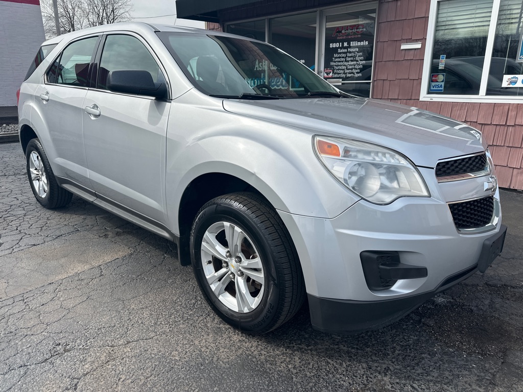 2015 CHEVROLET EQUINOX LS SUV - Image 1