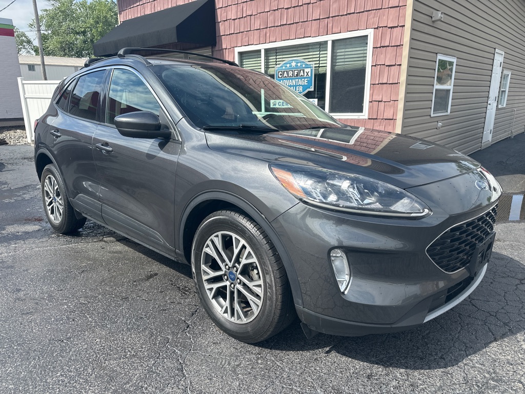 2020 FORD ESCAPE SEL SUV - Image 1