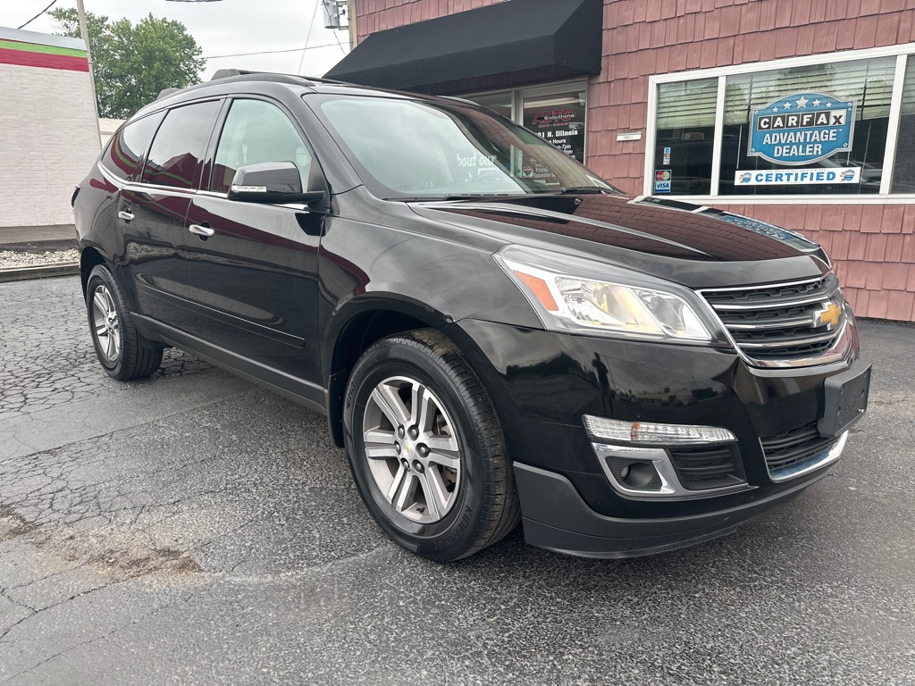2017 CHEVROLET TRAVERSE LT SUV - Image 1