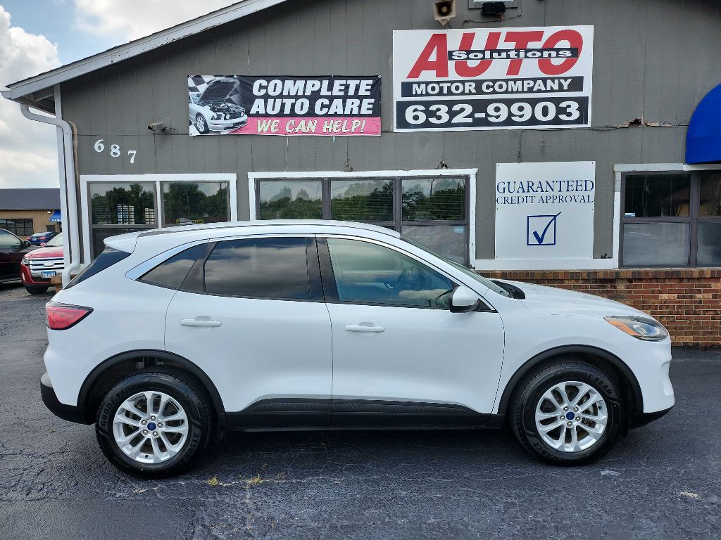 2020 FORD ESCAPE SE SUV - Image 1
