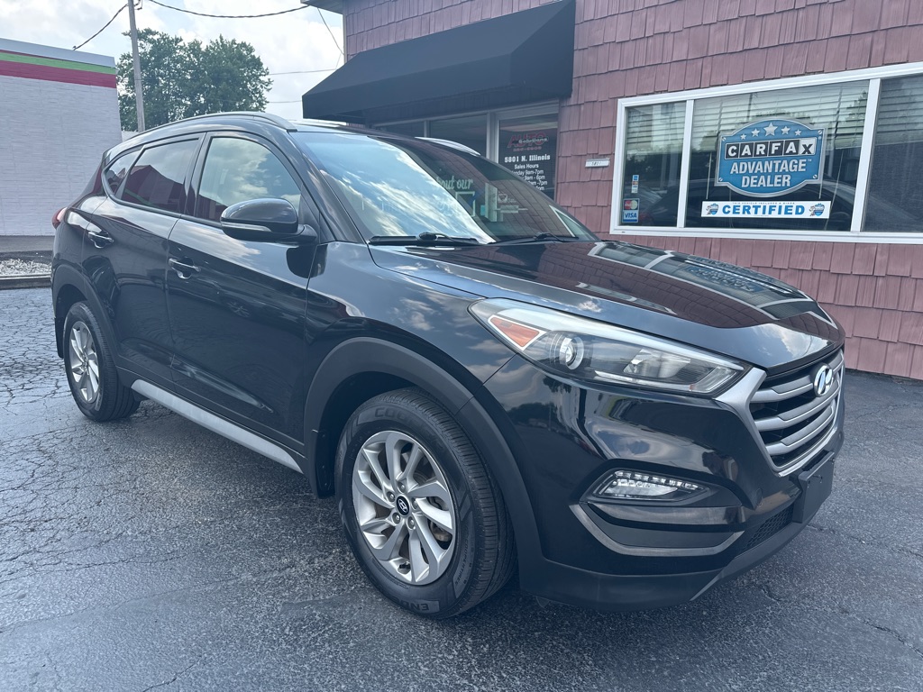 2017 HYUNDAI TUCSON LIMITED SUV - Image 1