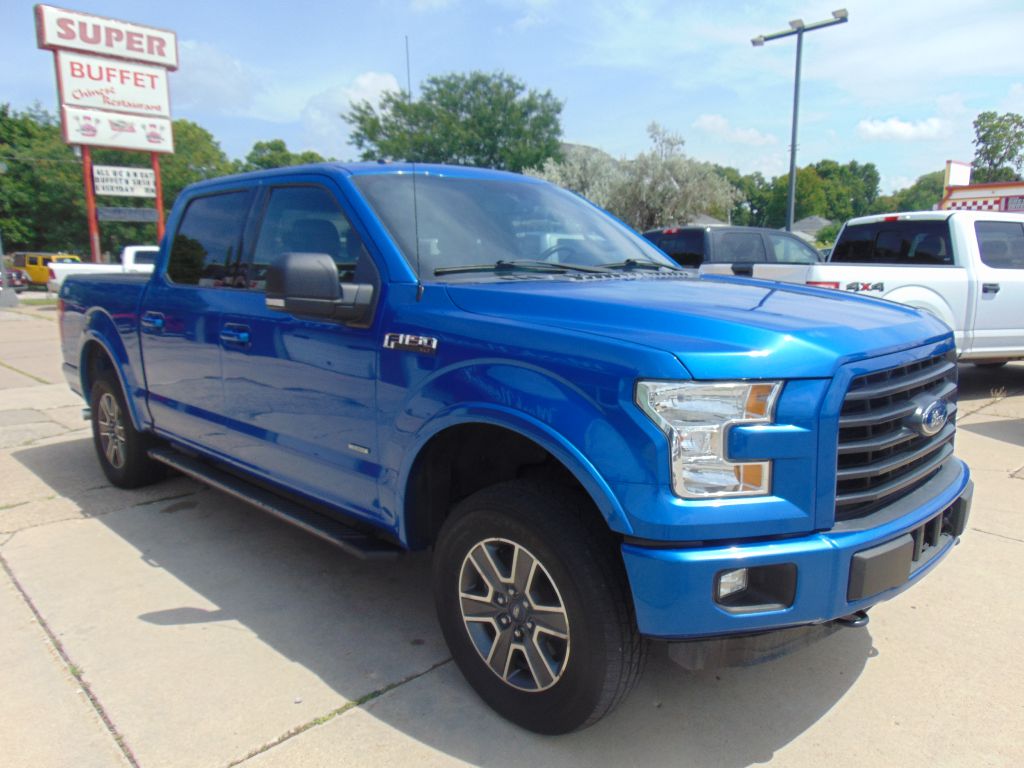 Photo 3 of this FORD F150 XLT