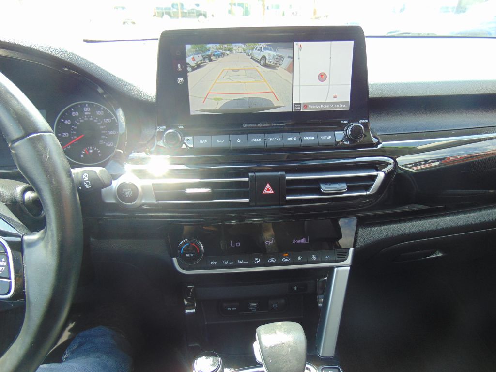 Photo 13 of this KIA SELTOS EX