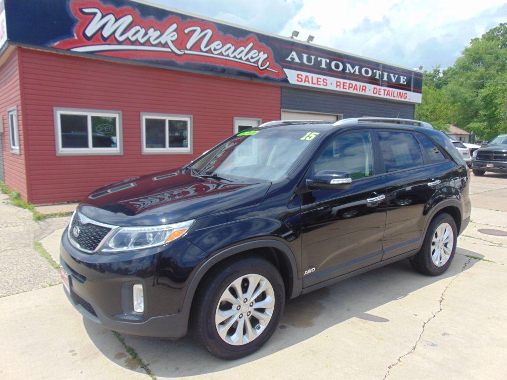 Black 2015 Kia Sorento EX AWD SUV / Crossover All-Wheel Drive Automatic