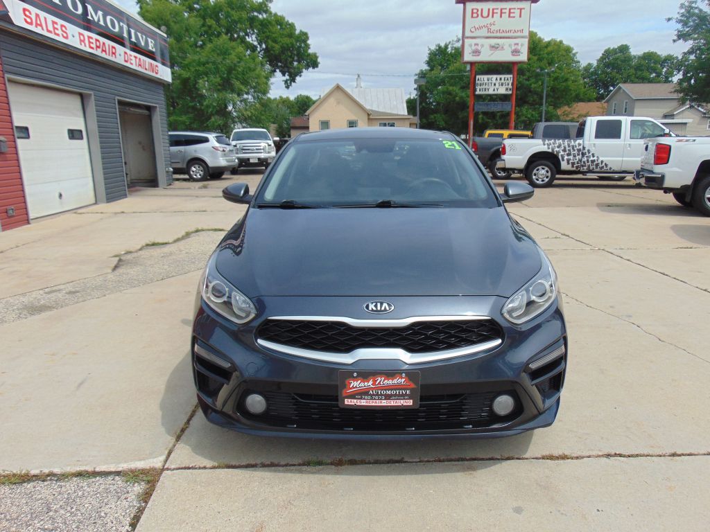 Photo 2 of this KIA FORTE LXS