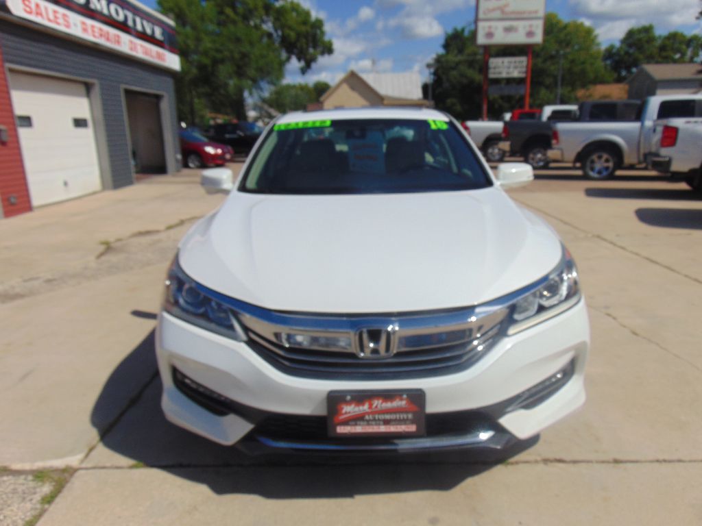 Photo 2 of this HONDA ACCORD EXL