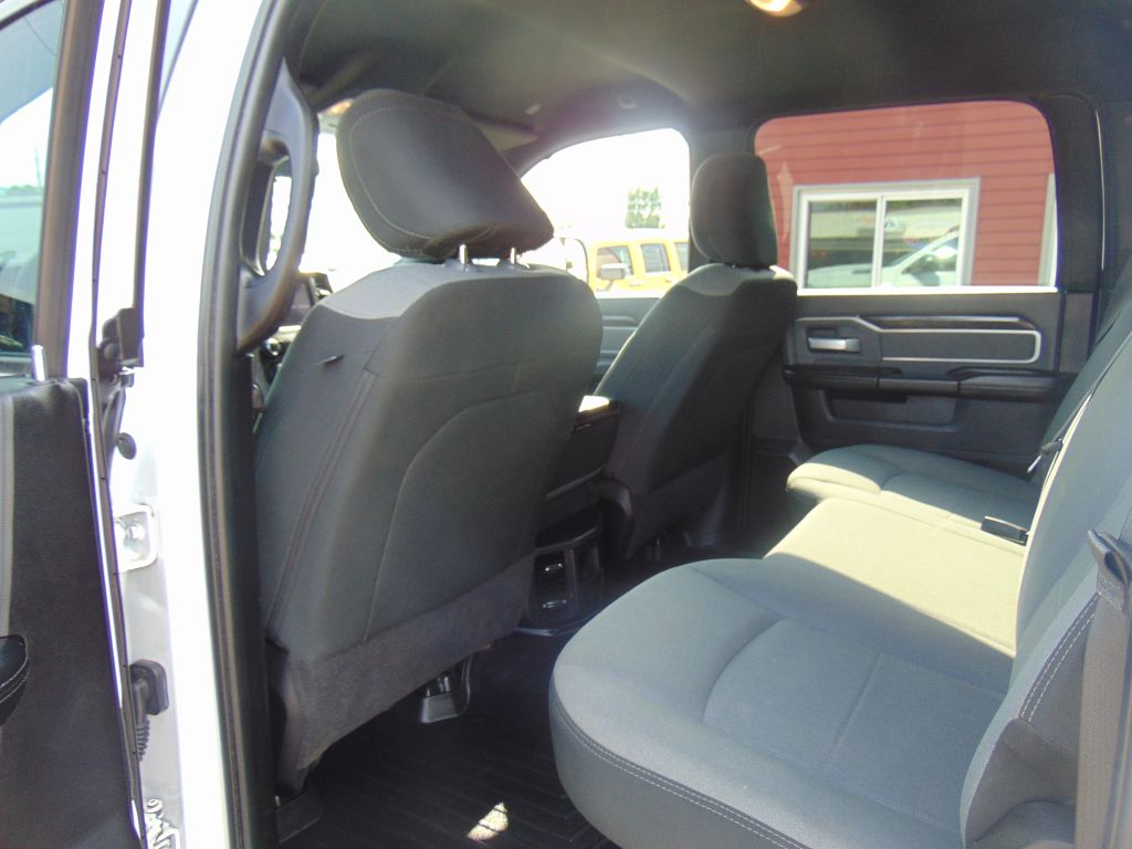 Photo 9 of this RAM 2500 BIG HORN